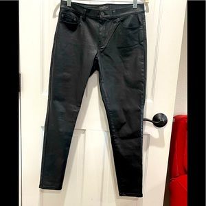 Adorable coated black jeans!